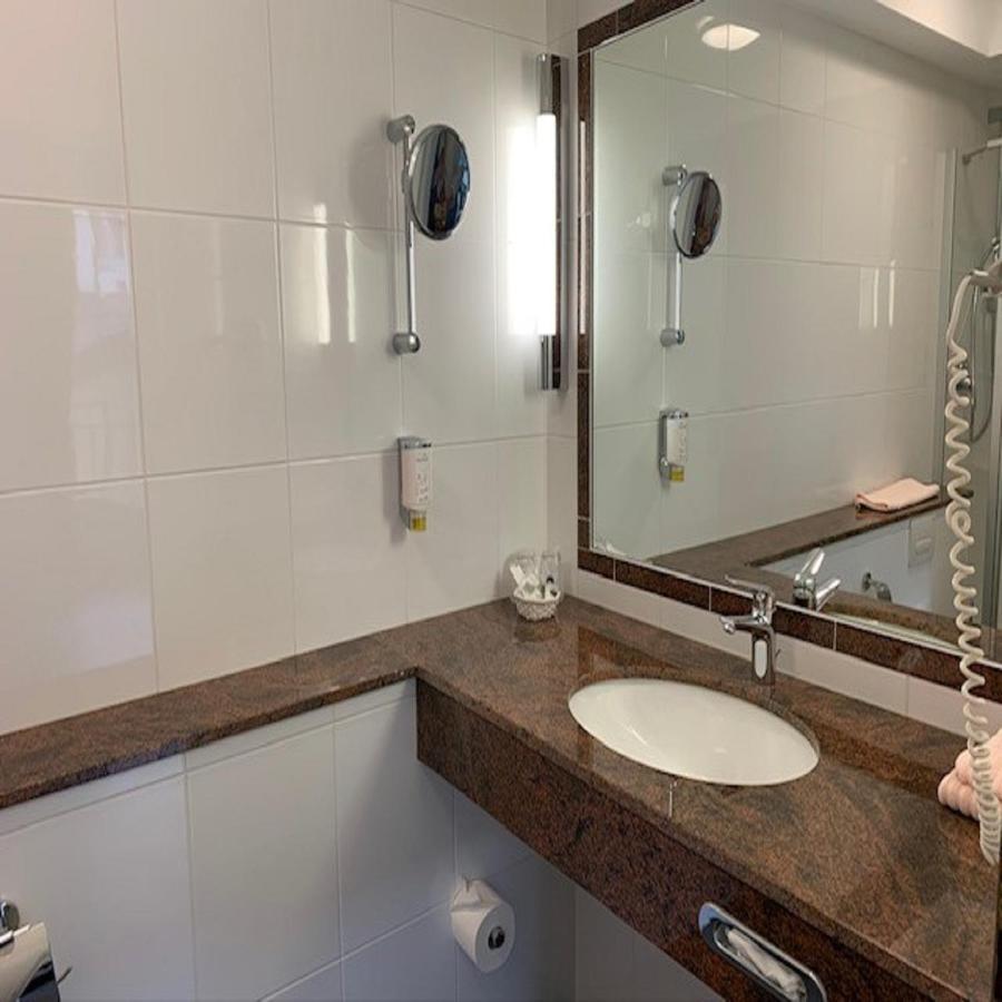 Classic Hotel קארסט מראה חיצוני תמונה